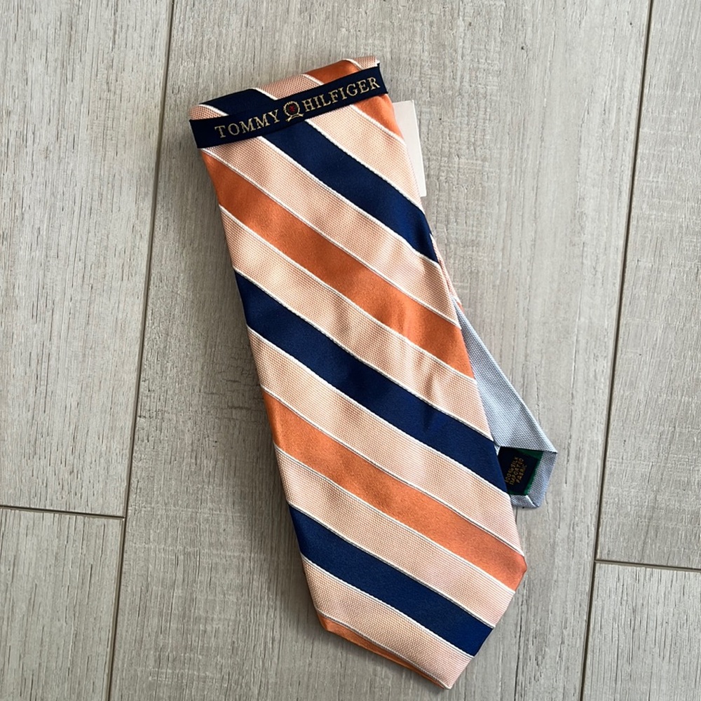 NWT 100% silk Tommy Hilfiger striped tie